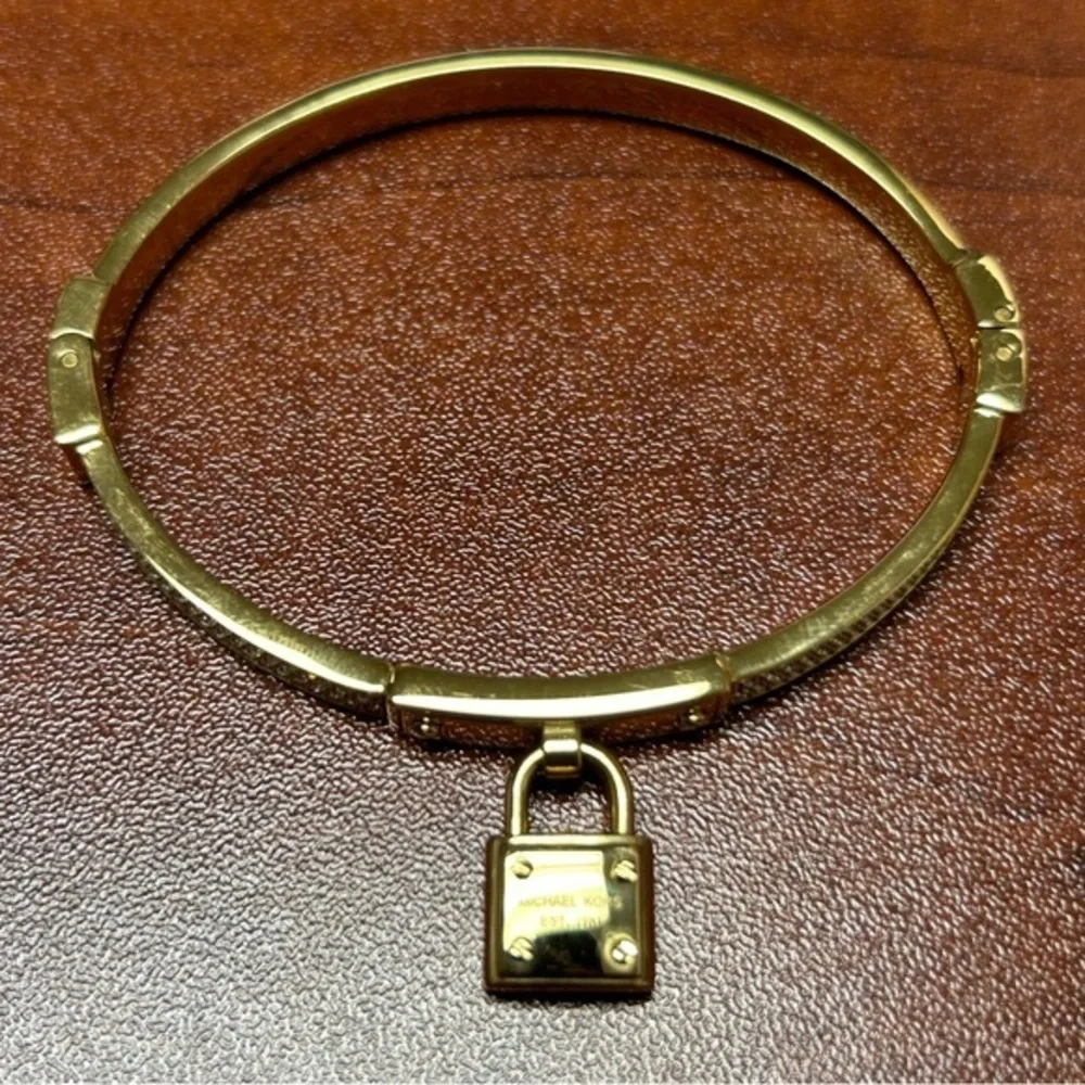 Michael Kors Gold Tone‎ Pave Crystal Pad Lock Bracelet